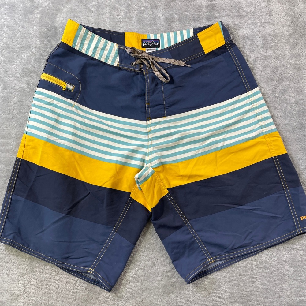 Patagonia Wavefarer Board Shorts Mens 32‎ Striped Summer Beach Vacation Preppy